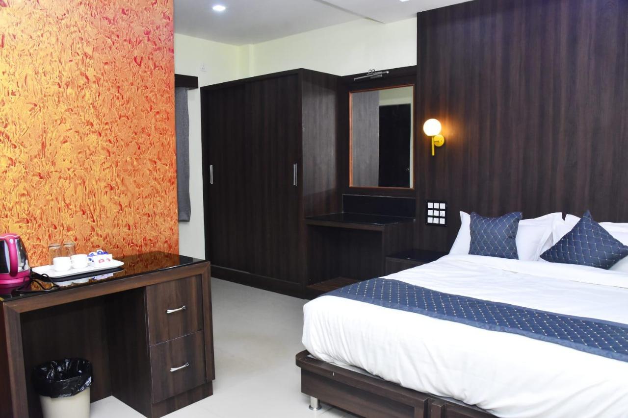Hotel La Gowri, Coorg Madikeri Exterior photo